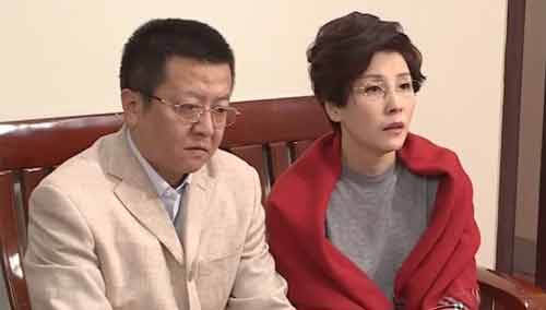 秋天亲自邀请孙科长一家吃饭