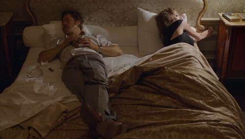 《海岸情深》中文预告：布拉德·皮特和安吉丽娜·朱莉夫妇再合体演夫妻