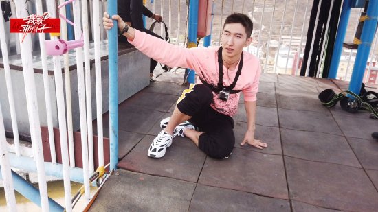 冬谈恋爱观于小彤为女友下厨 钱枫探寻美食武大靖挑战蹦极