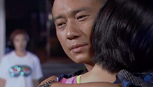 小雅撞见沈鸿飞凌云深情相拥