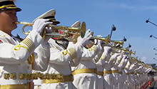 联合军乐团激昂歌声唱响中国